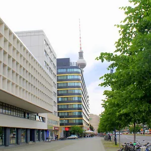  Hostel Pangeapeople & Deutschland